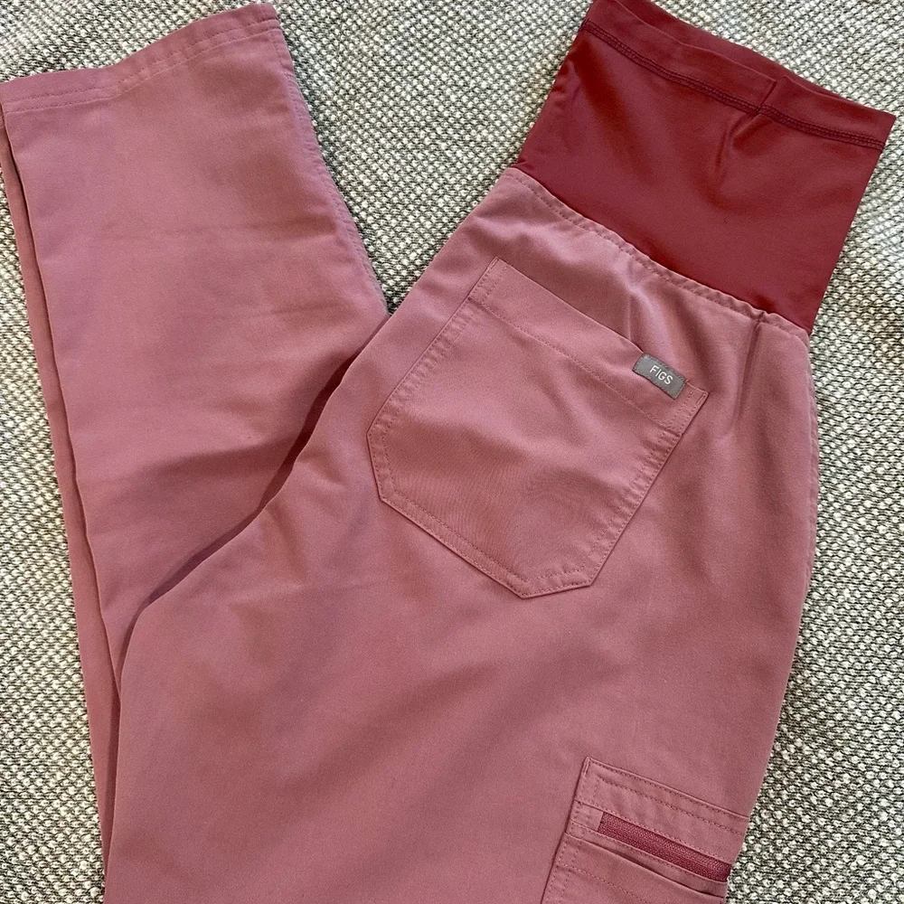 Figs Mauve Technical Collection Scrub Pants - Picture 3 of 4